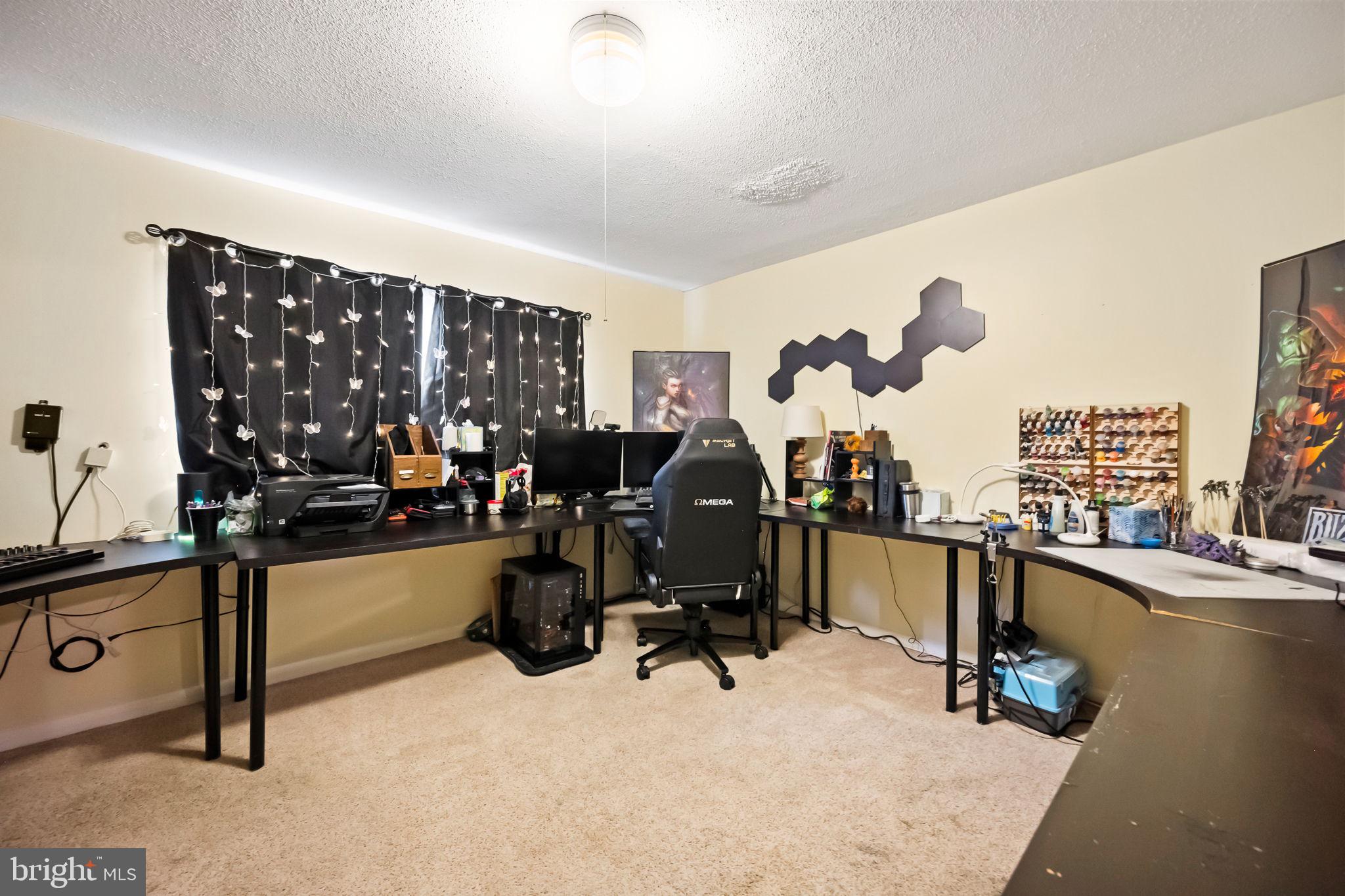 LOISDALE ESTATES - Residential