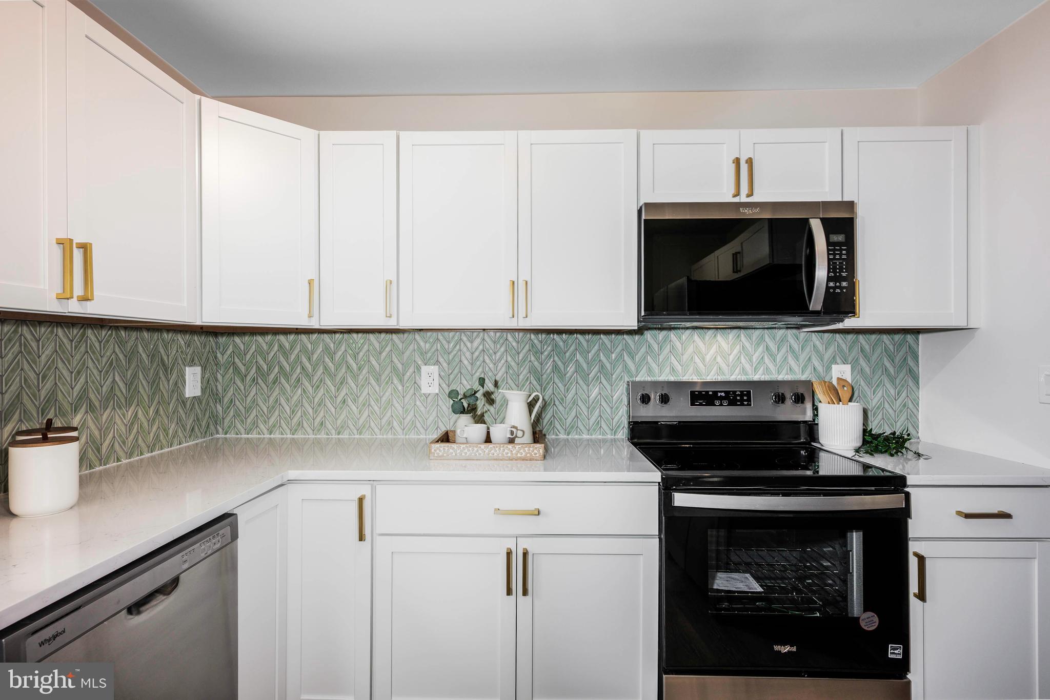 MONROVIA - Residential