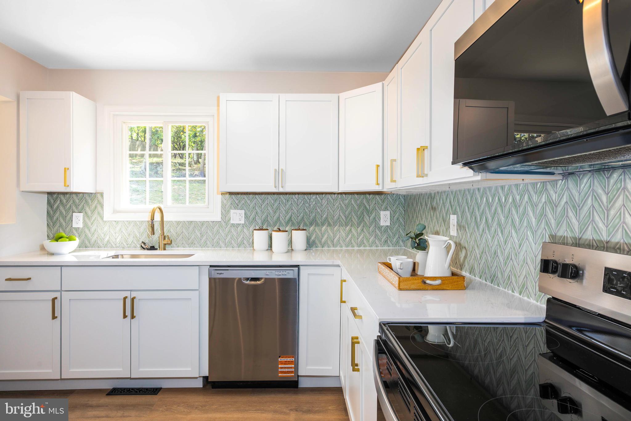 MONROVIA - Residential