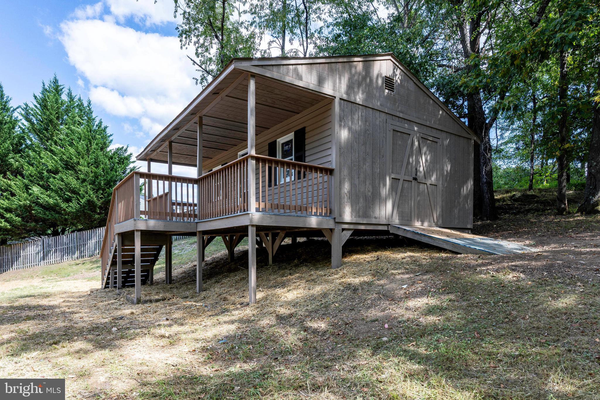 MONROVIA - Residential