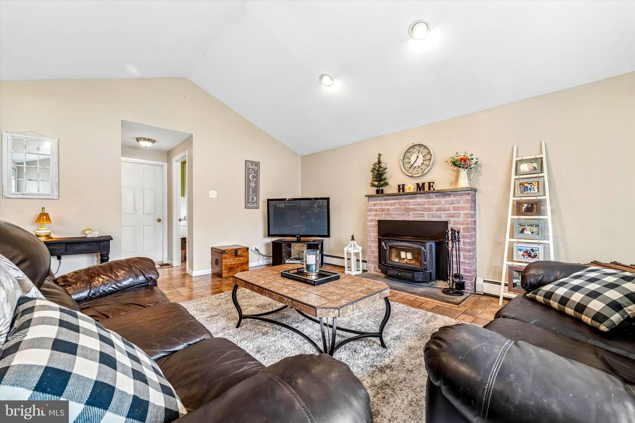 NORRITON WOODS - Residential