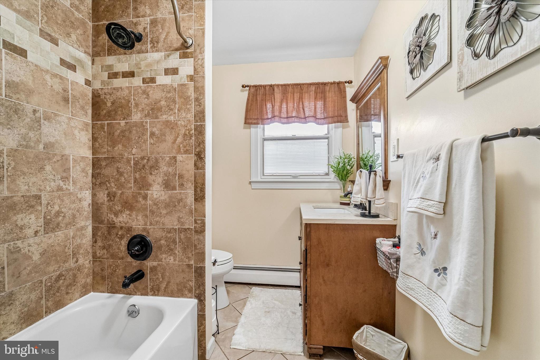 NORRITON WOODS - Residential