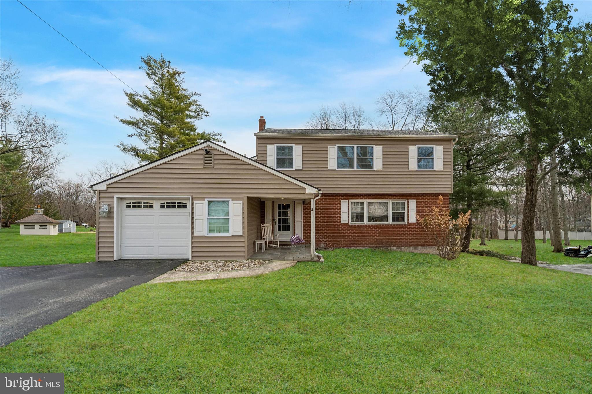 NORRITON WOODS - Residential