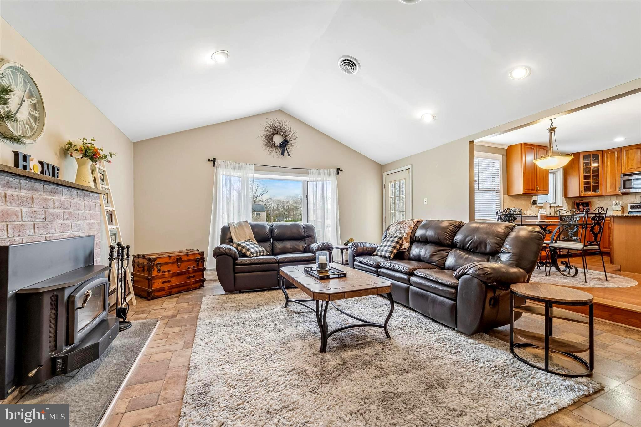 NORRITON WOODS - Residential