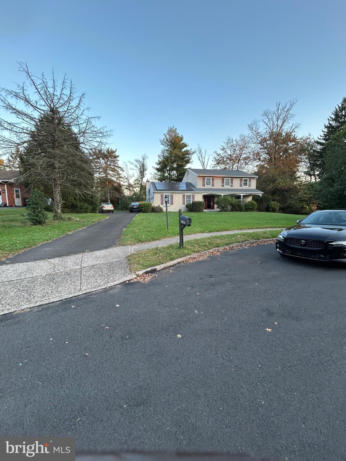 3705 MEYER LANE