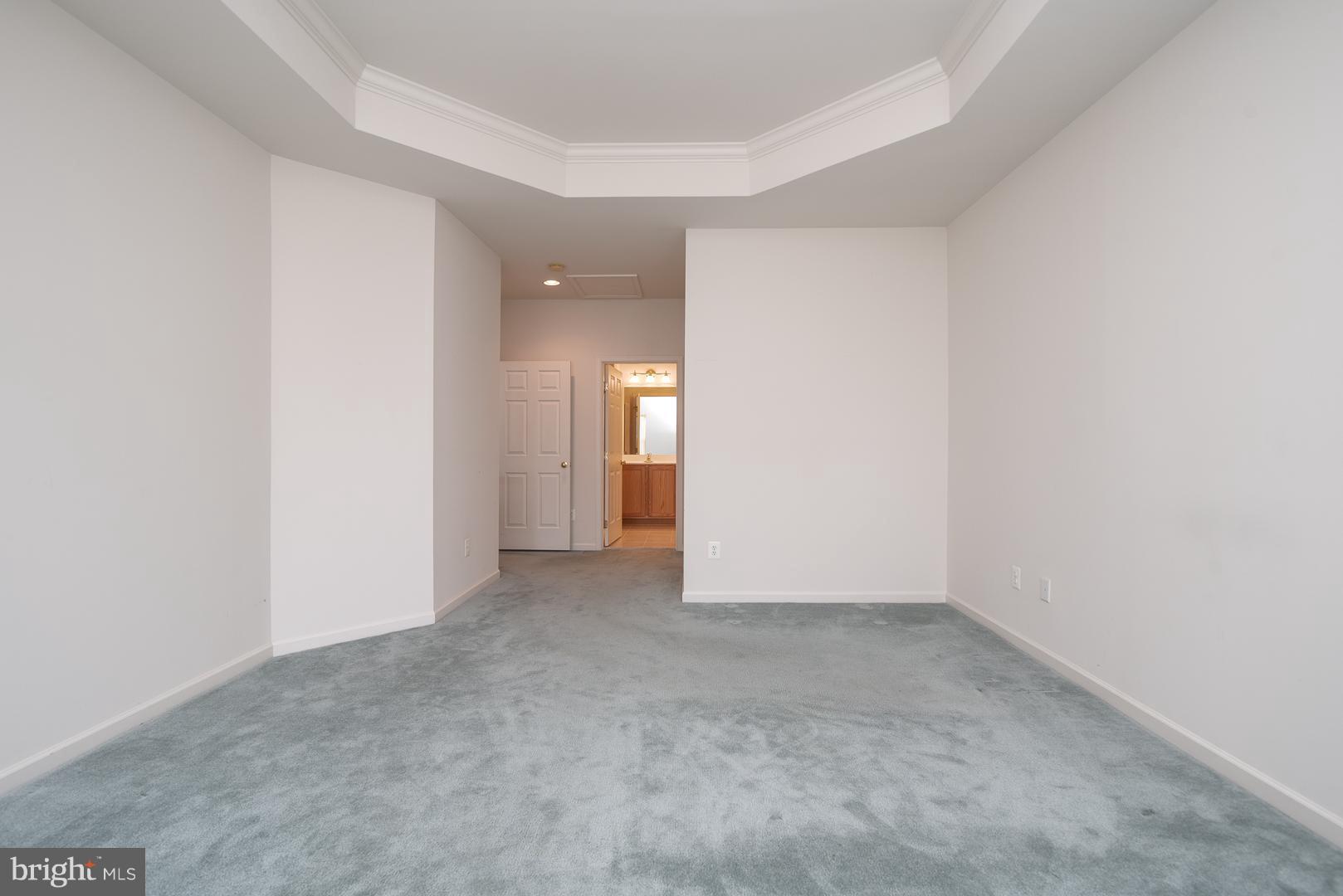 VIRGINIA HERITAGE AT LEE'S PARK - Residential