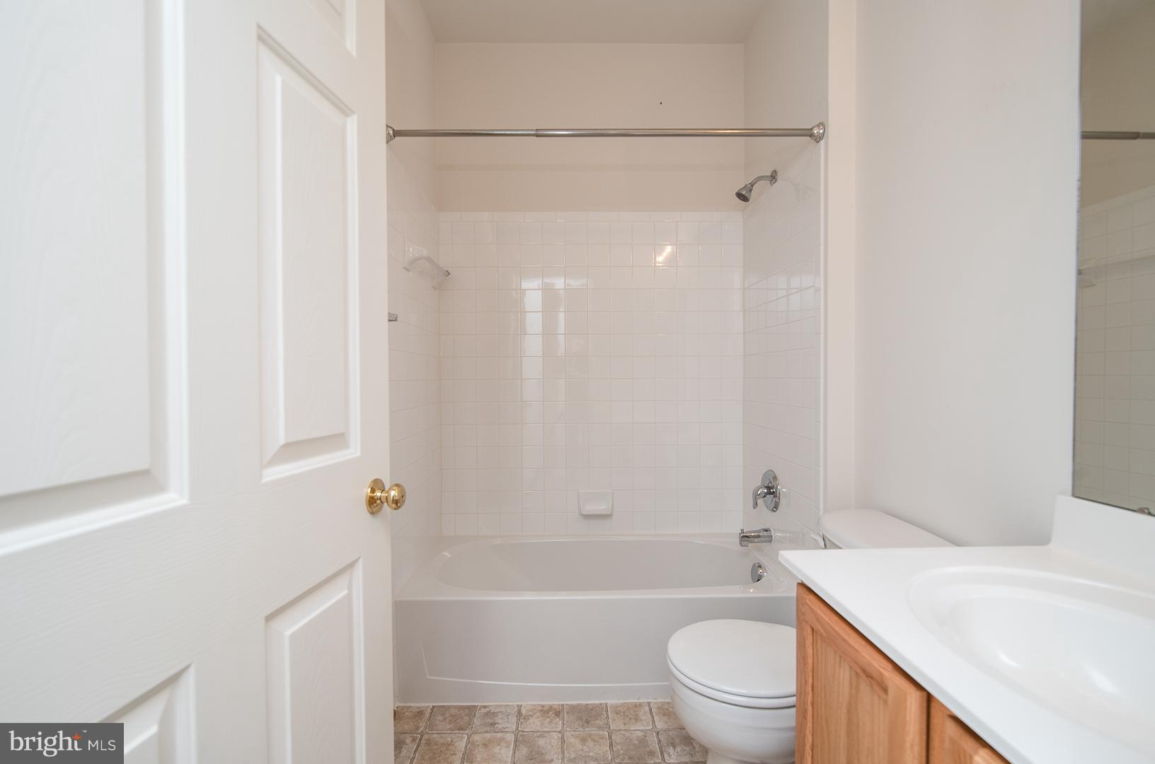 VIRGINIA HERITAGE AT LEE'S PARK - Residential