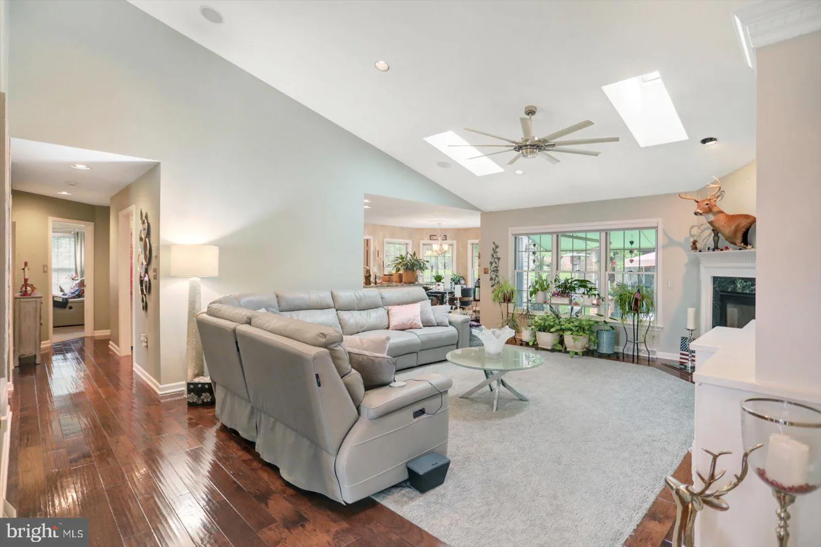 York, Pennsylvania 17406, United States, 3 Bedrooms Bedrooms, ,3 BathroomsBathrooms,Residential,Pending,135722