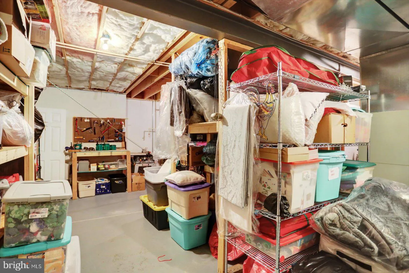 York, Pennsylvania 17406, United States, 3 Bedrooms Bedrooms, ,3 BathroomsBathrooms,Residential,Pending,135722