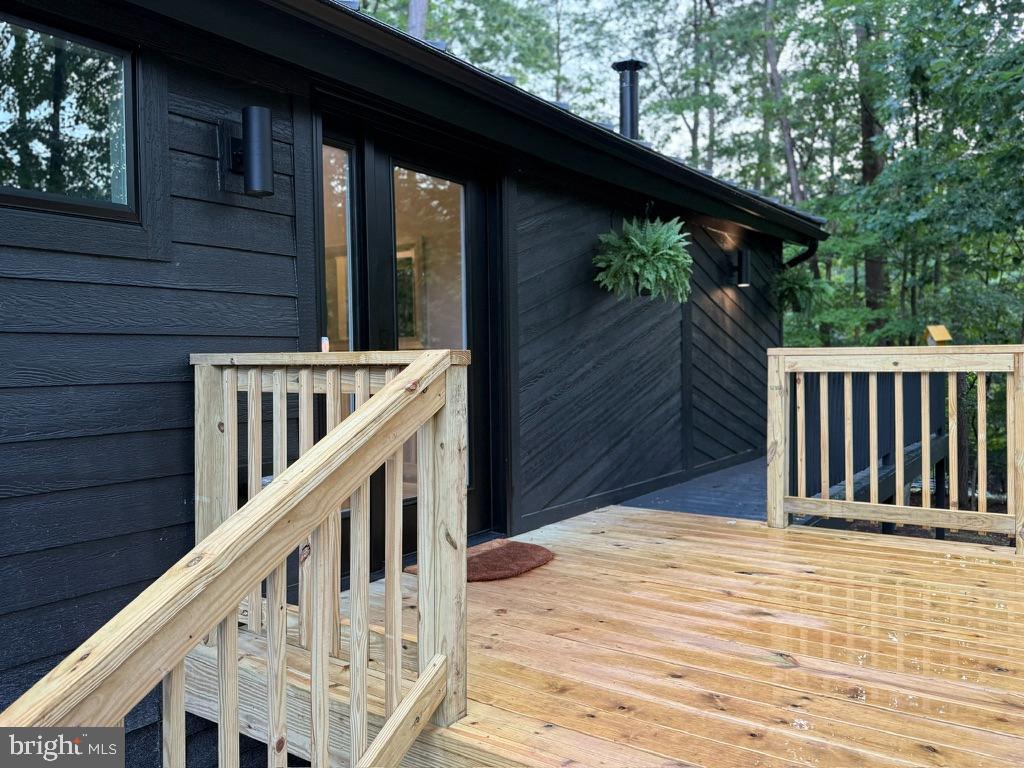 842 TUCKAHOE TRAIL