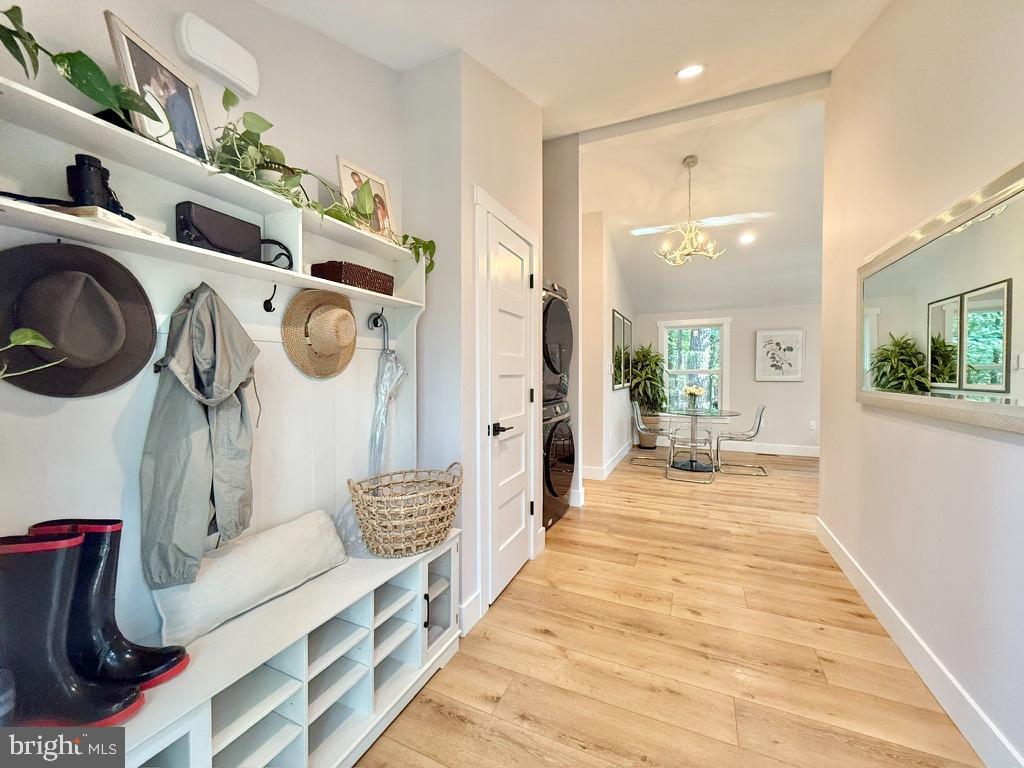 842 TUCKAHOE TRAIL