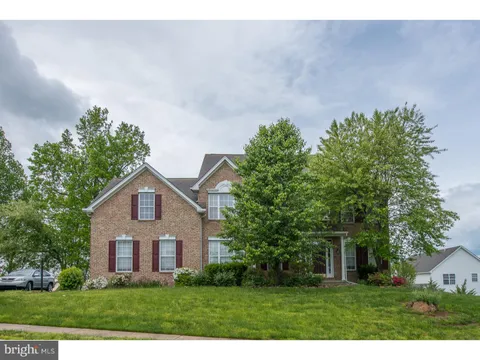 621 Christopher Lane, Aston, PA MLS: PADE2085382