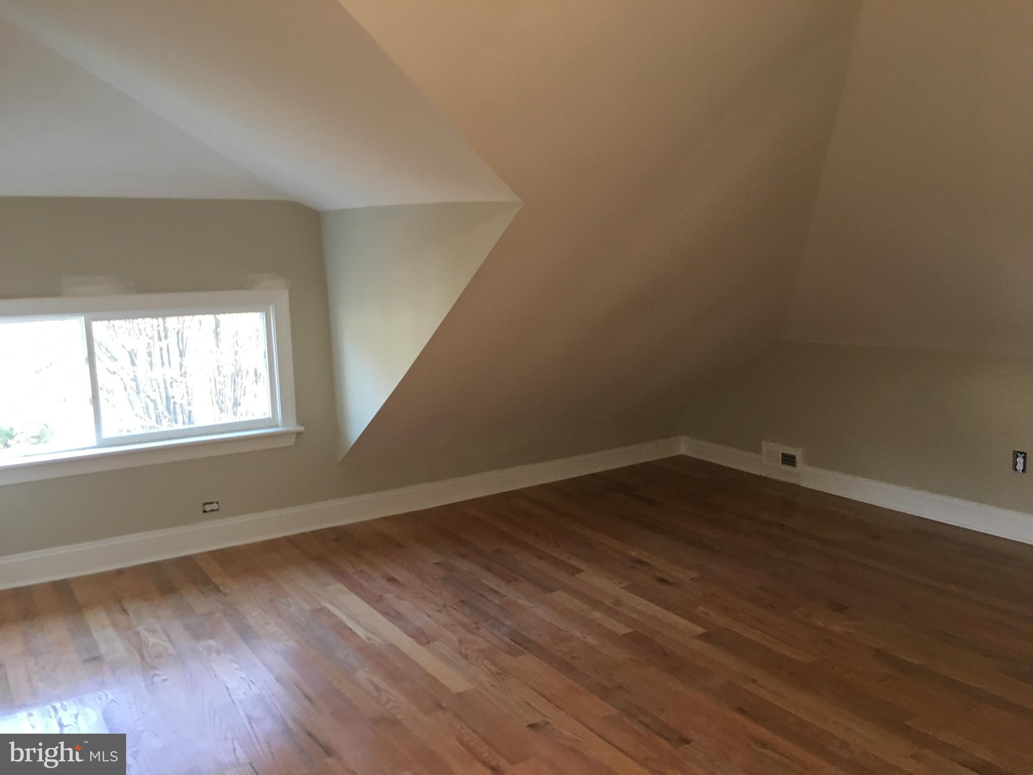 JENKINTOWN - Commercial Sale