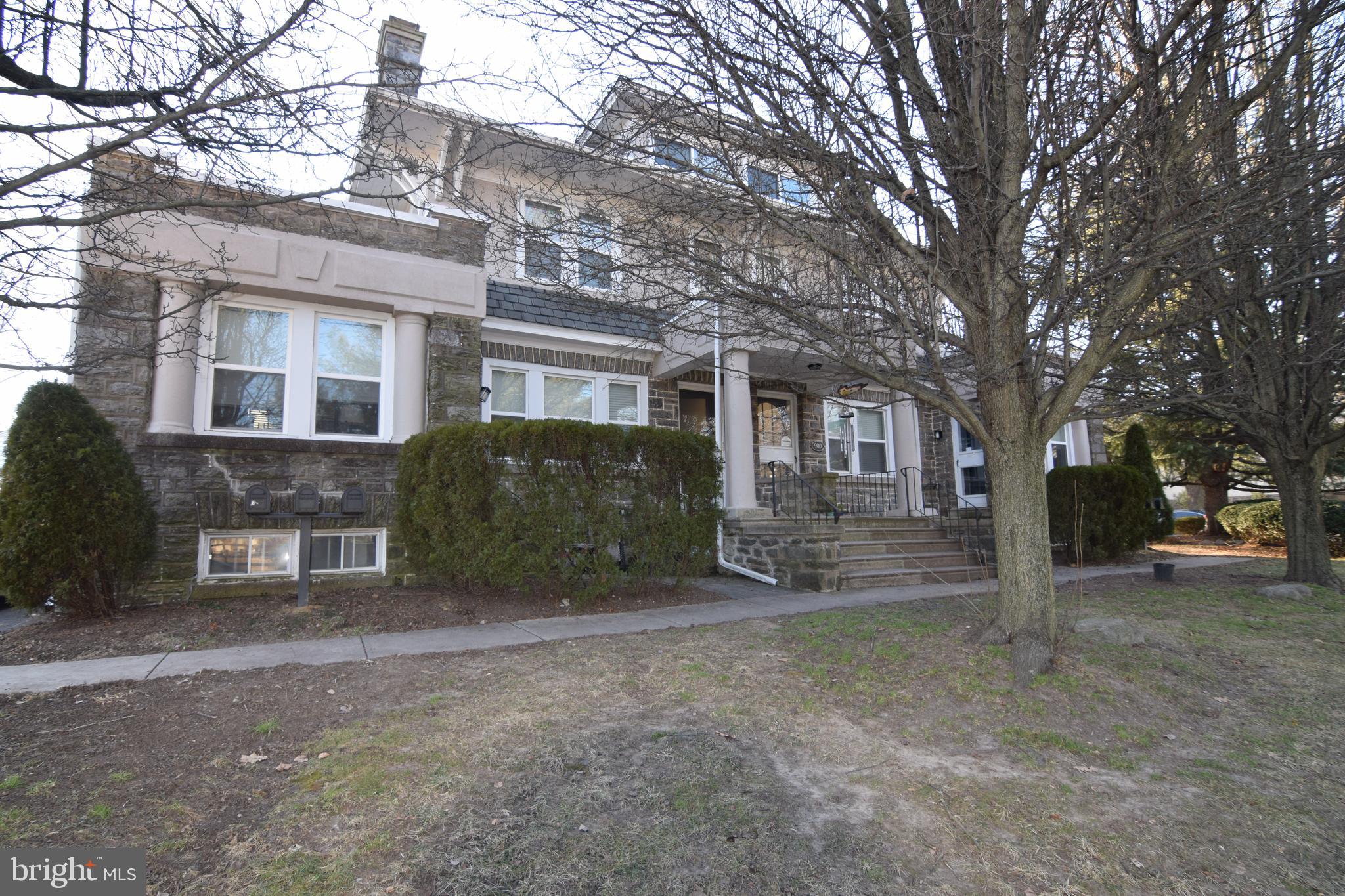 JENKINTOWN - Commercial Sale