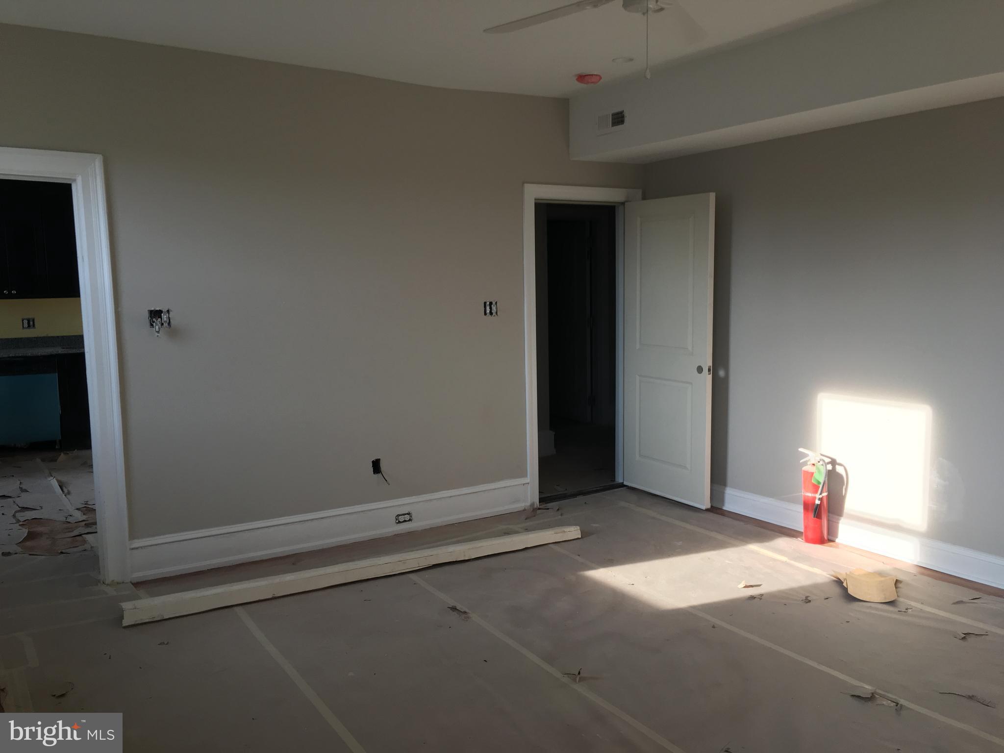 JENKINTOWN - Commercial Sale