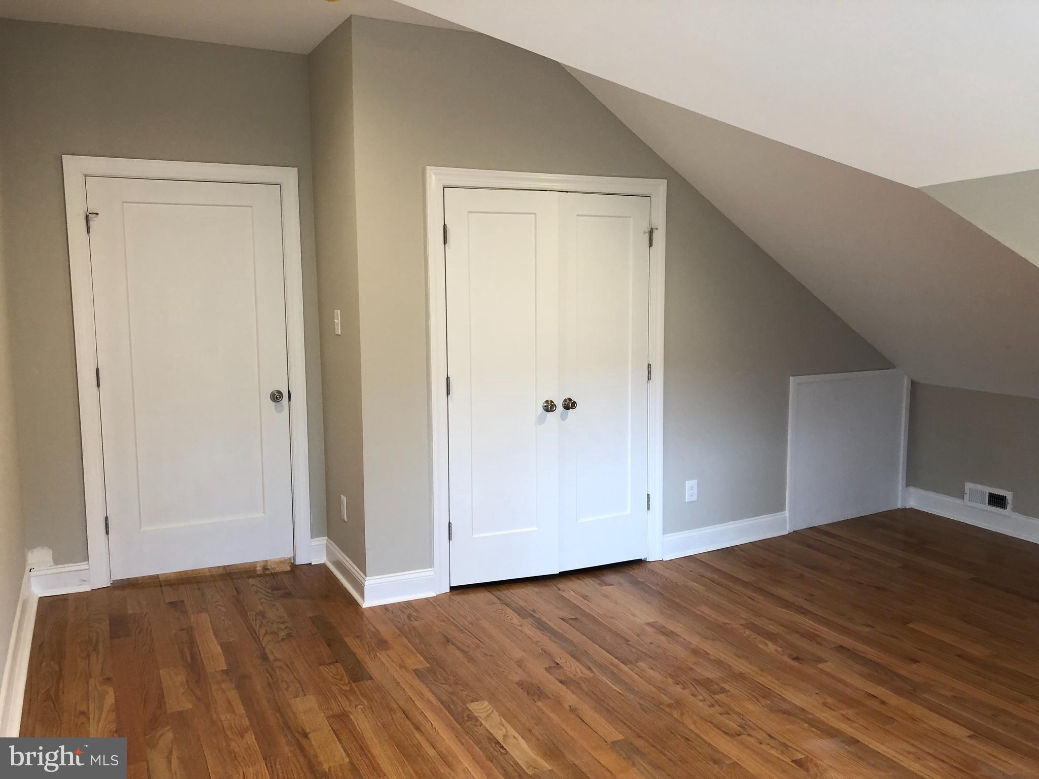 JENKINTOWN - Commercial Sale