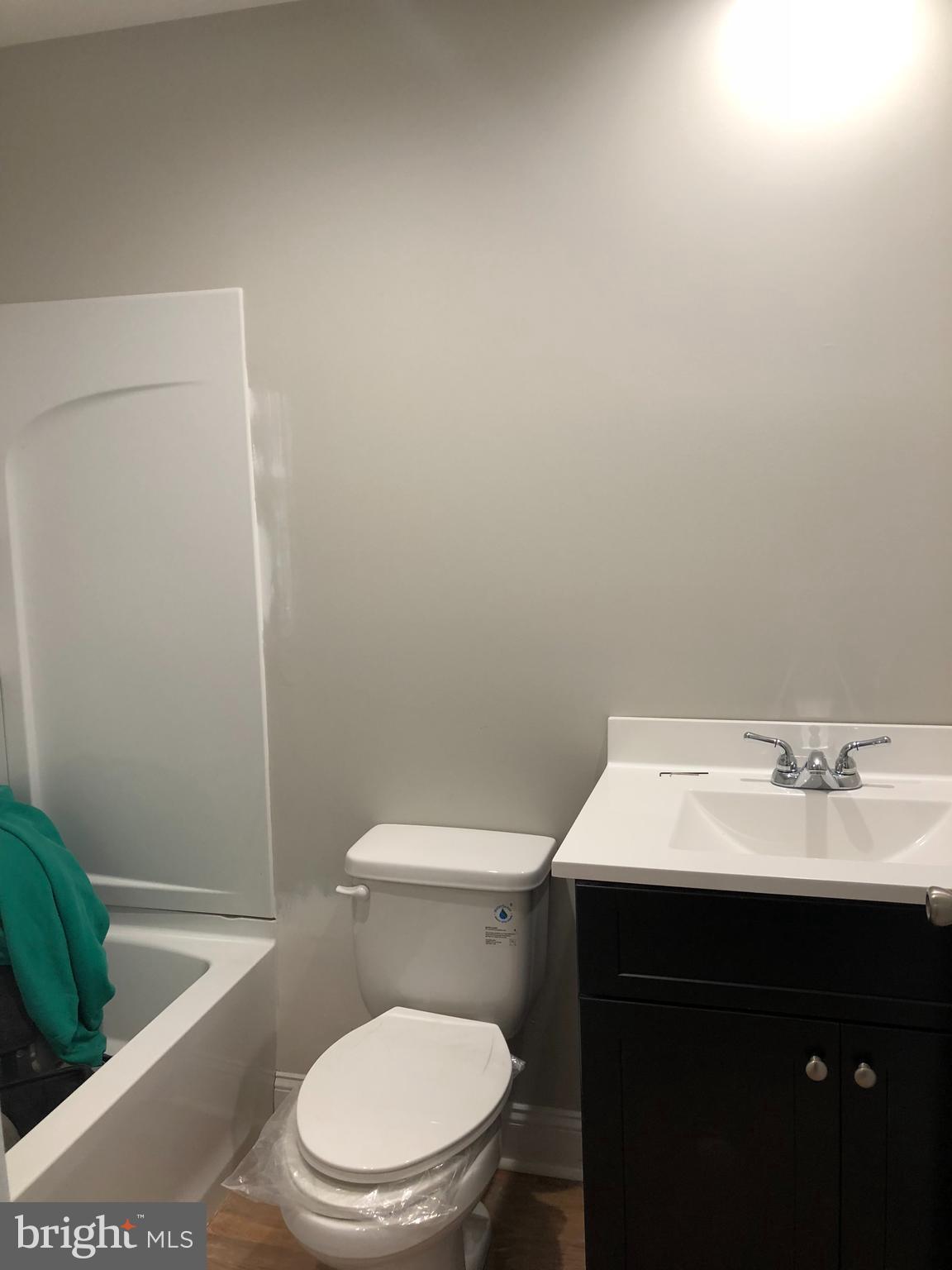 JENKINTOWN - Commercial Sale