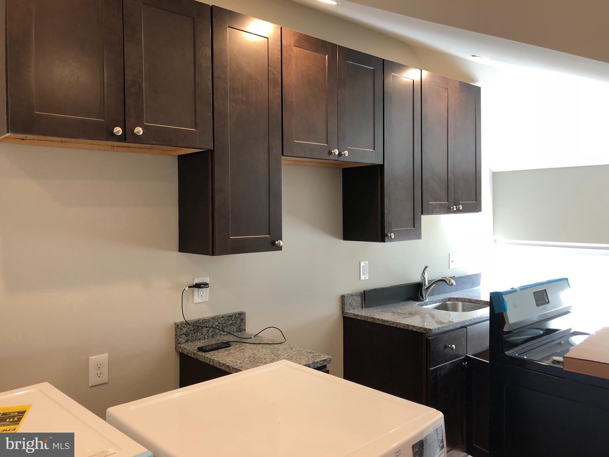 JENKINTOWN - Commercial Sale