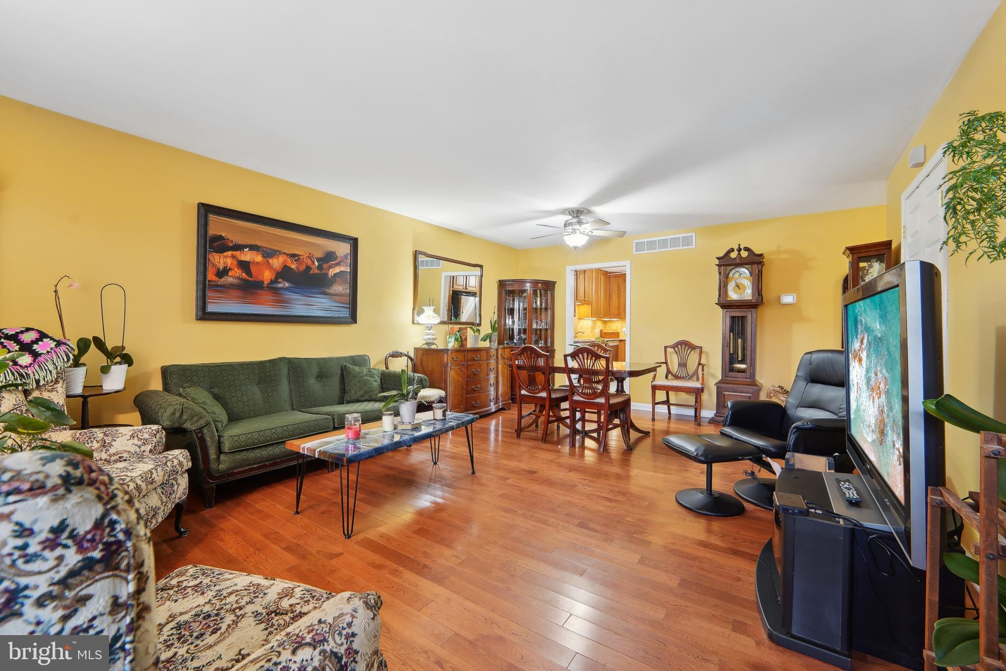 THE GREENS OF WESTMINSTER - Residential