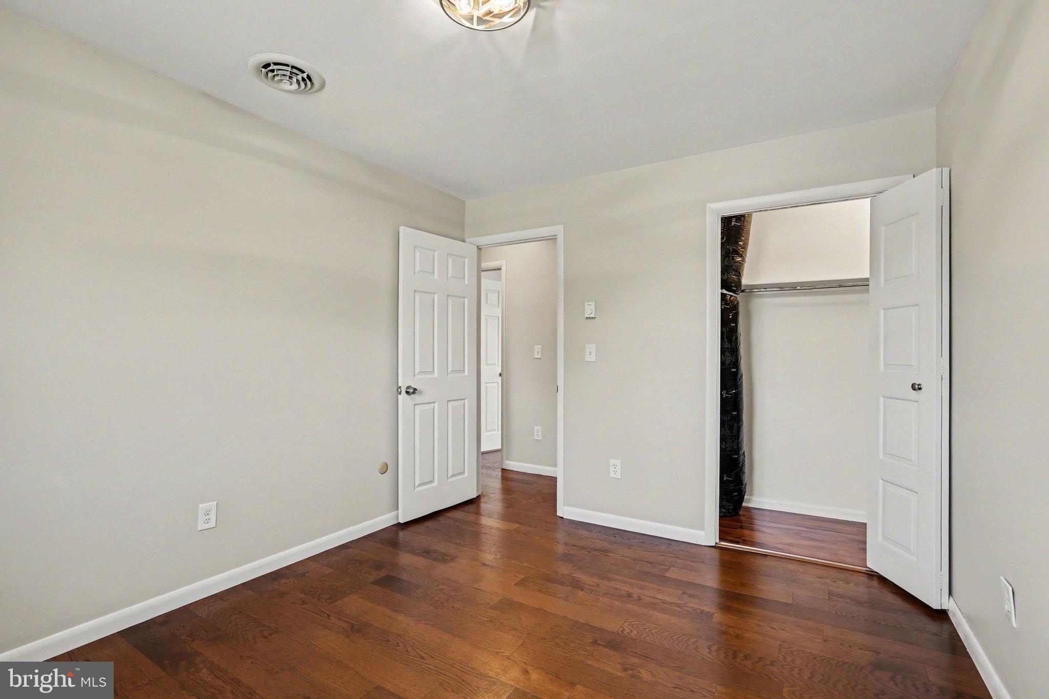 KINGSBROOK - Residential