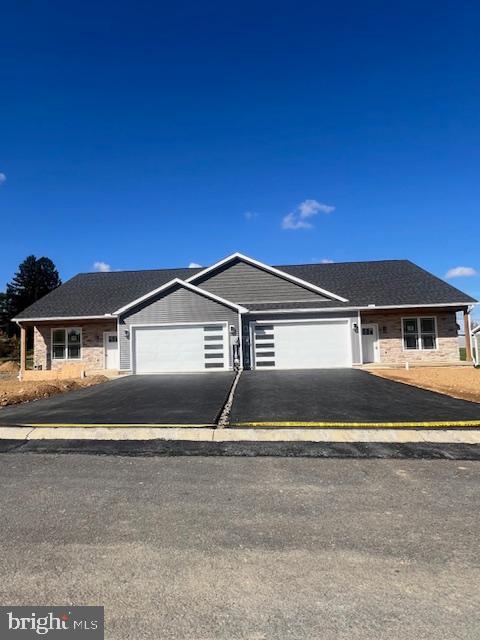 SPRING VALLEY - Residential