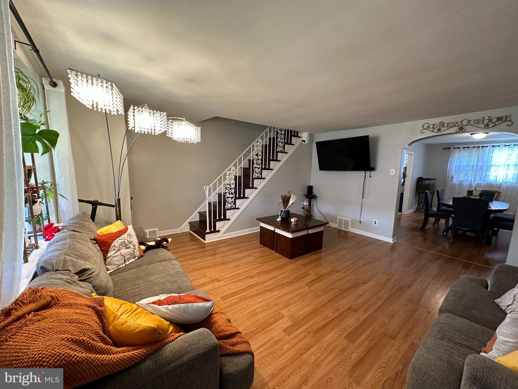 CASTOR GARDENS - Residential