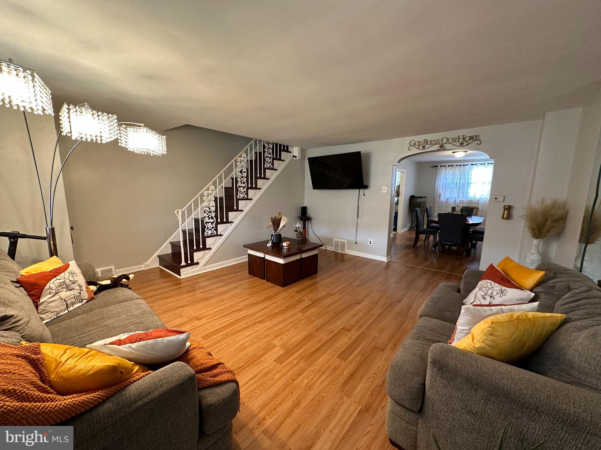 CASTOR GARDENS - Residential