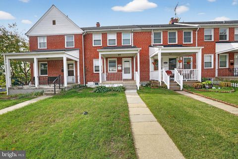 Townhouse For Sale - 1645 Sherwood Avenue<br/> BALTIMORE, MD 21239