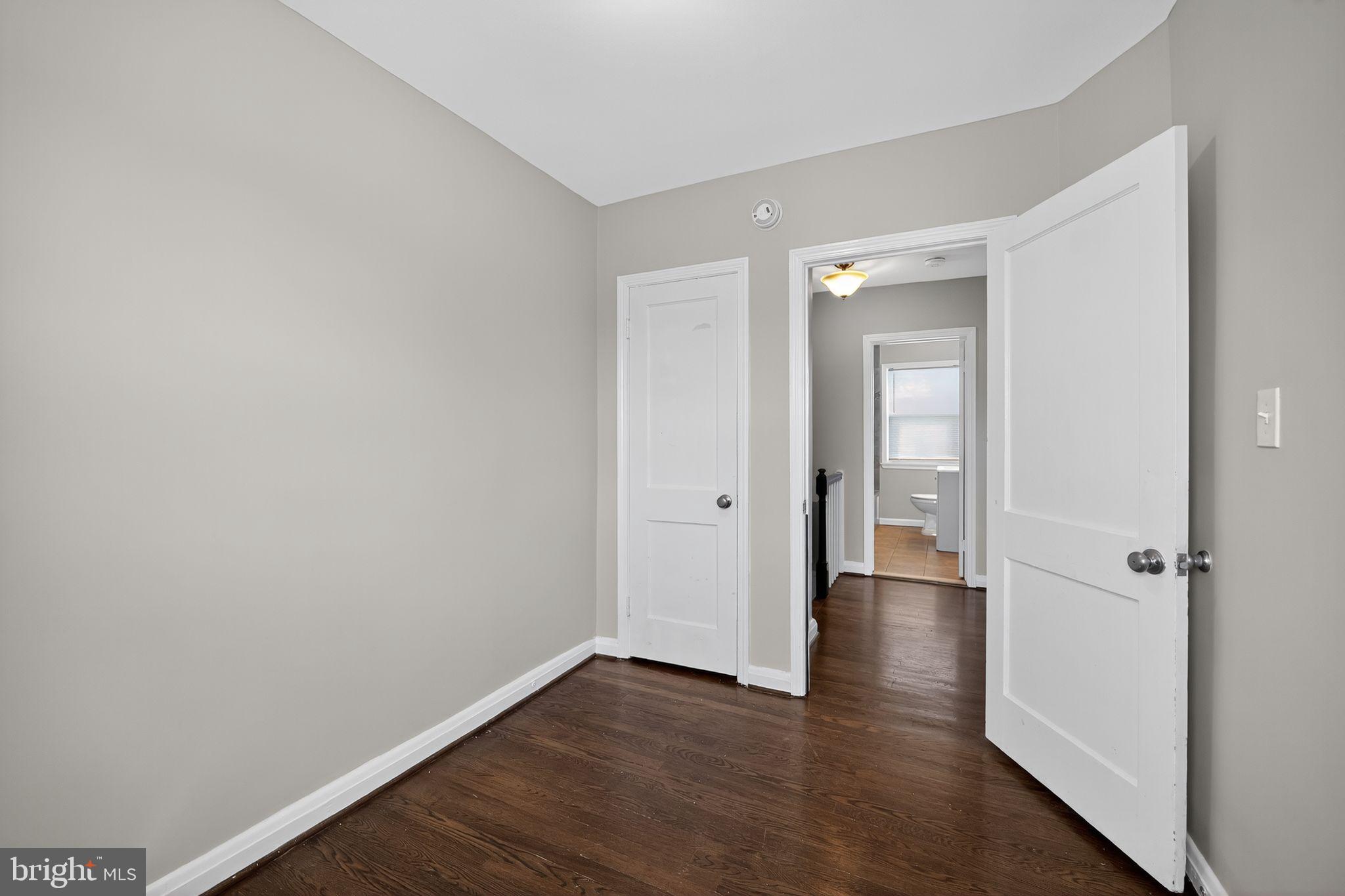 RAMBLEWOOD - Residential