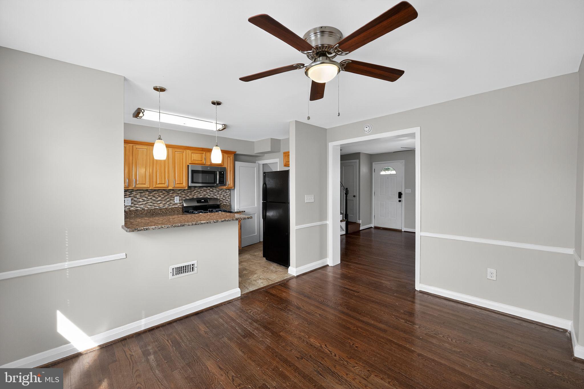 RAMBLEWOOD - Residential