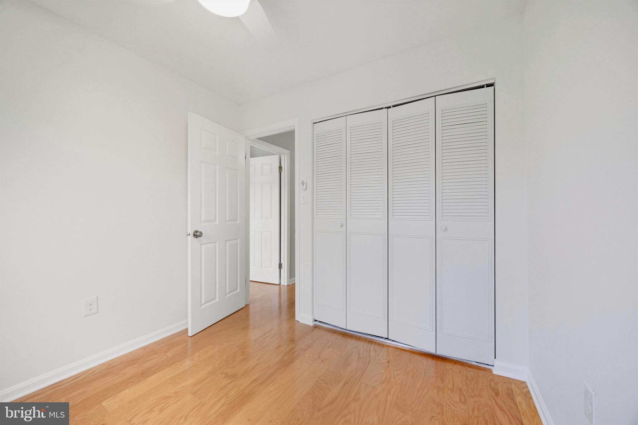 SHADY GROVE VILLAGE - Residential