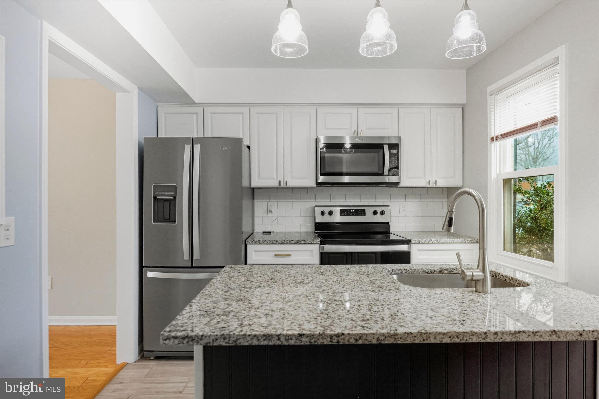 SHADY GROVE VILLAGE - Residential