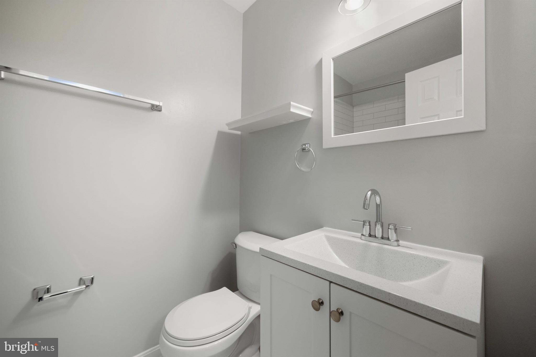 SHADY GROVE VILLAGE - Residential