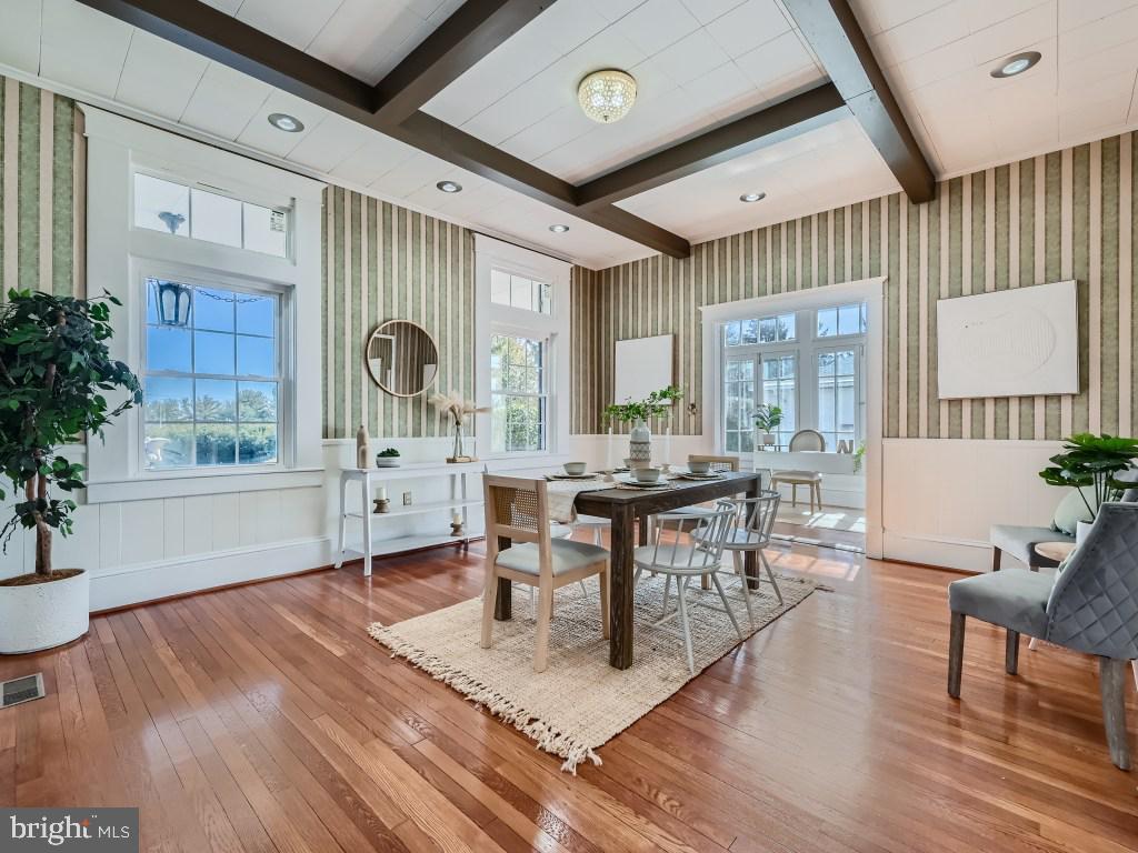 LOCH HILL - Residential