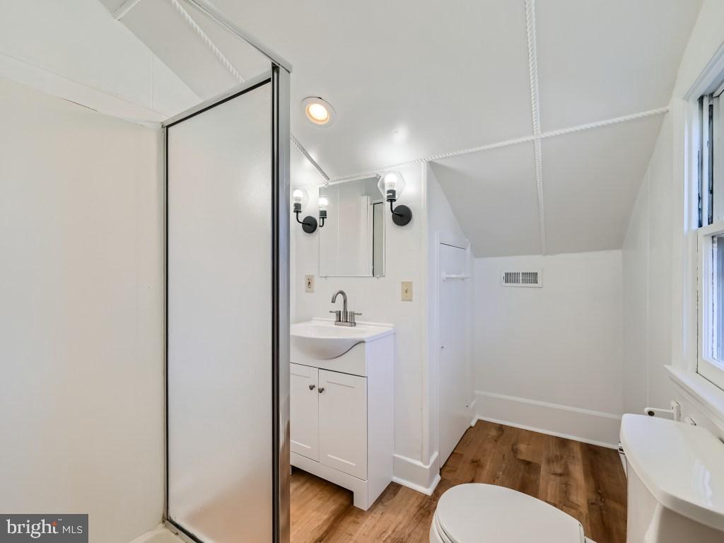 LOCH HILL - Residential