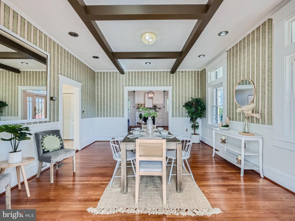 LOCH HILL - Residential