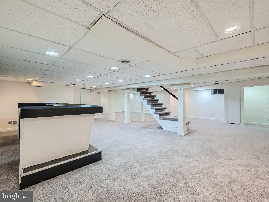 LOCH HILL - Residential