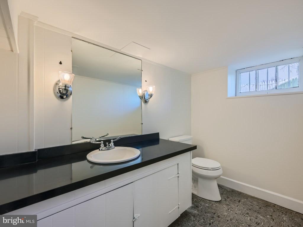 LOCH HILL - Residential