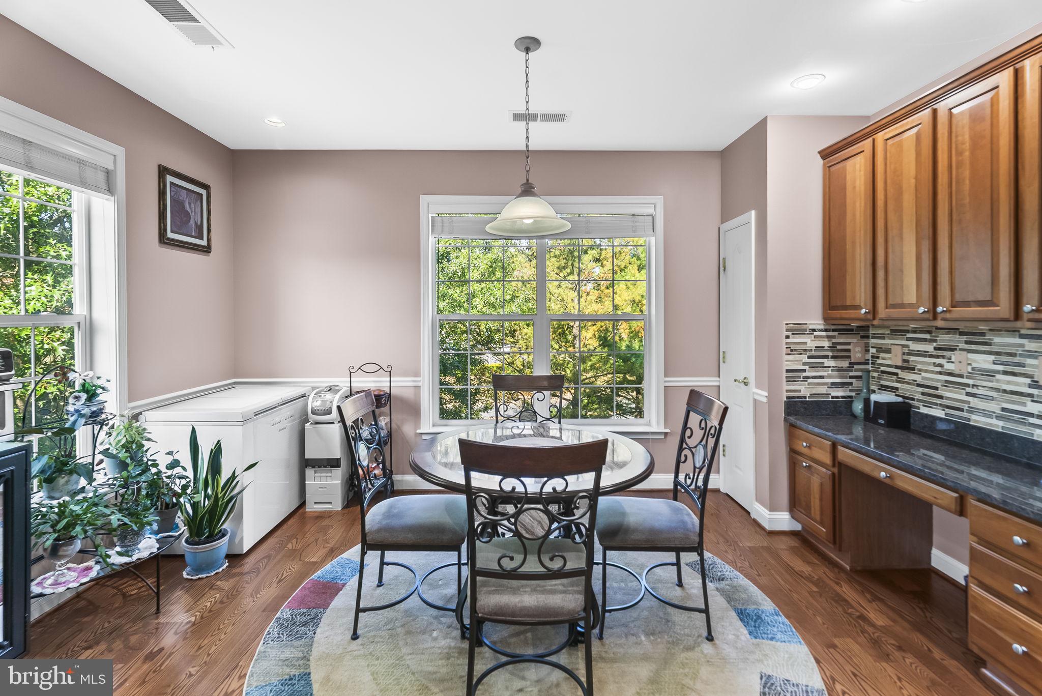 FIELDSTONE AT RIVER HILL - Residential