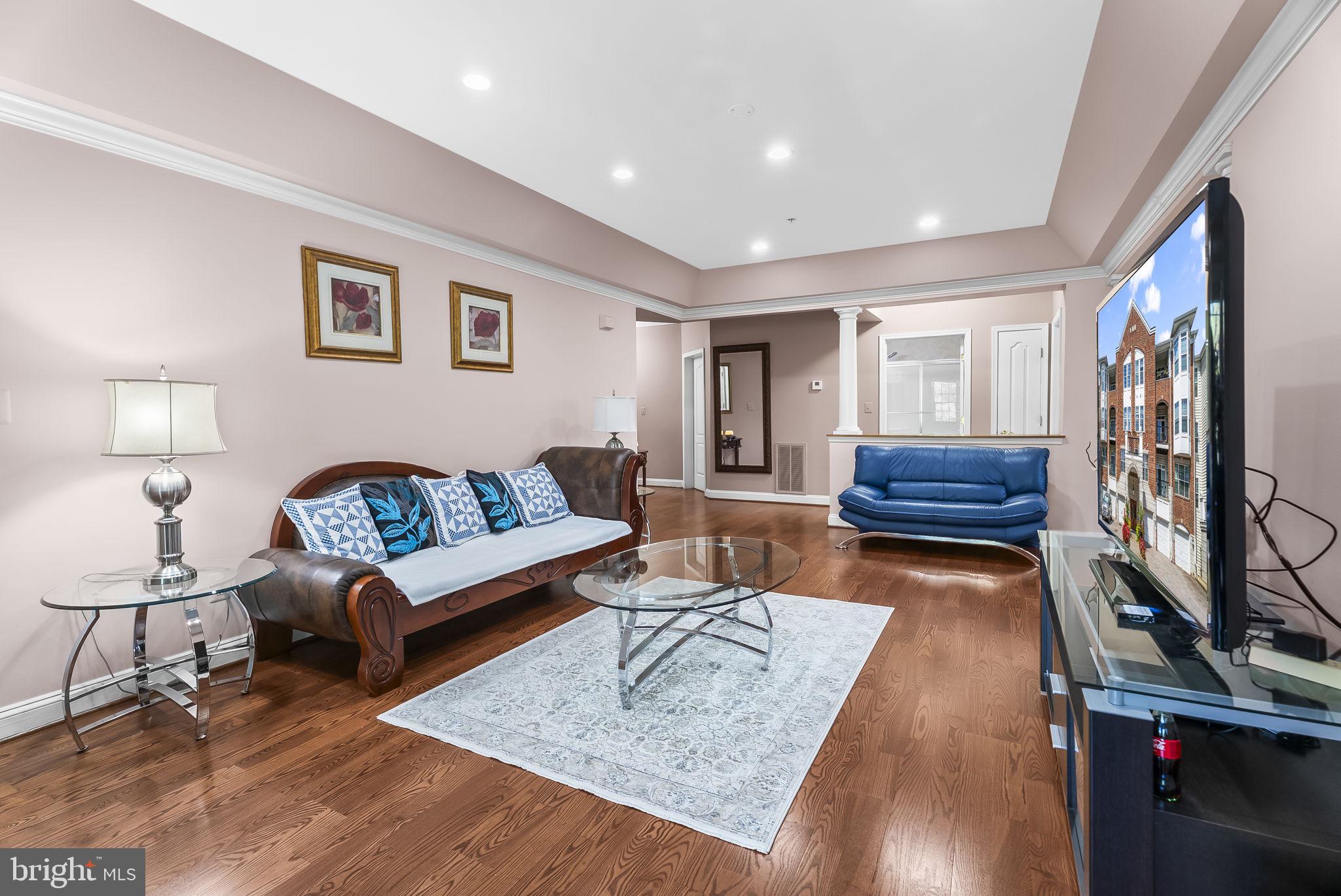 FIELDSTONE AT RIVER HILL - Residential