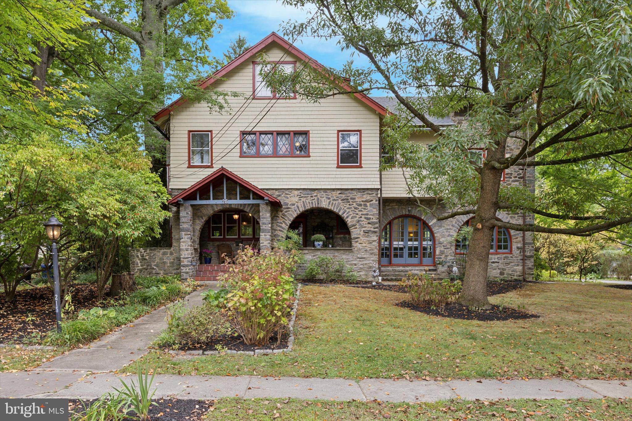 SWARTHMORE HILLS - Residential