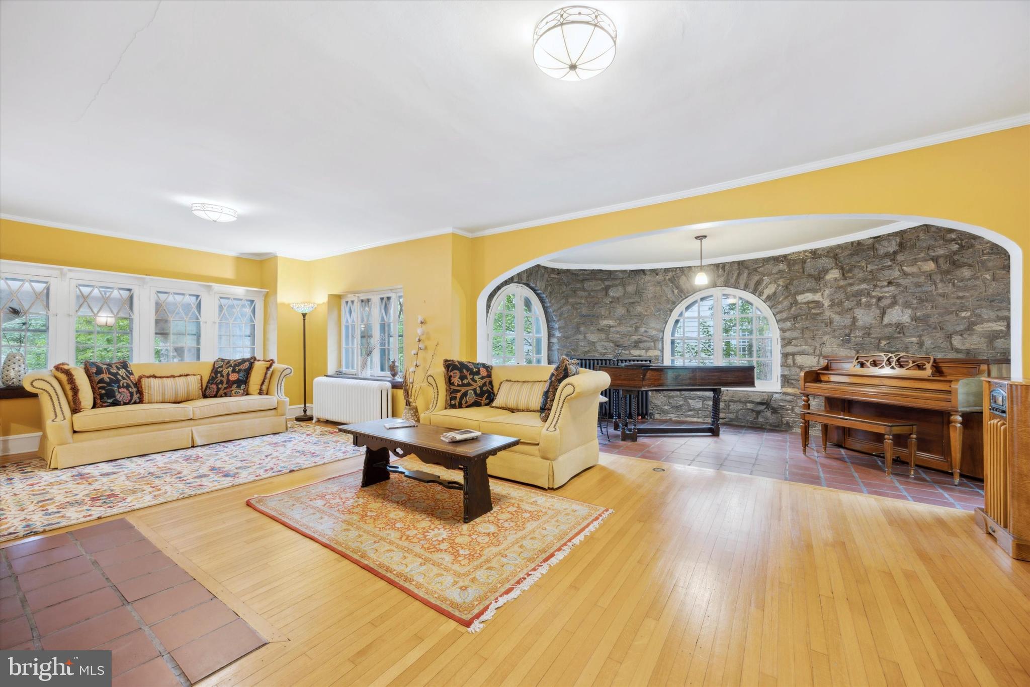 SWARTHMORE HILLS - Residential