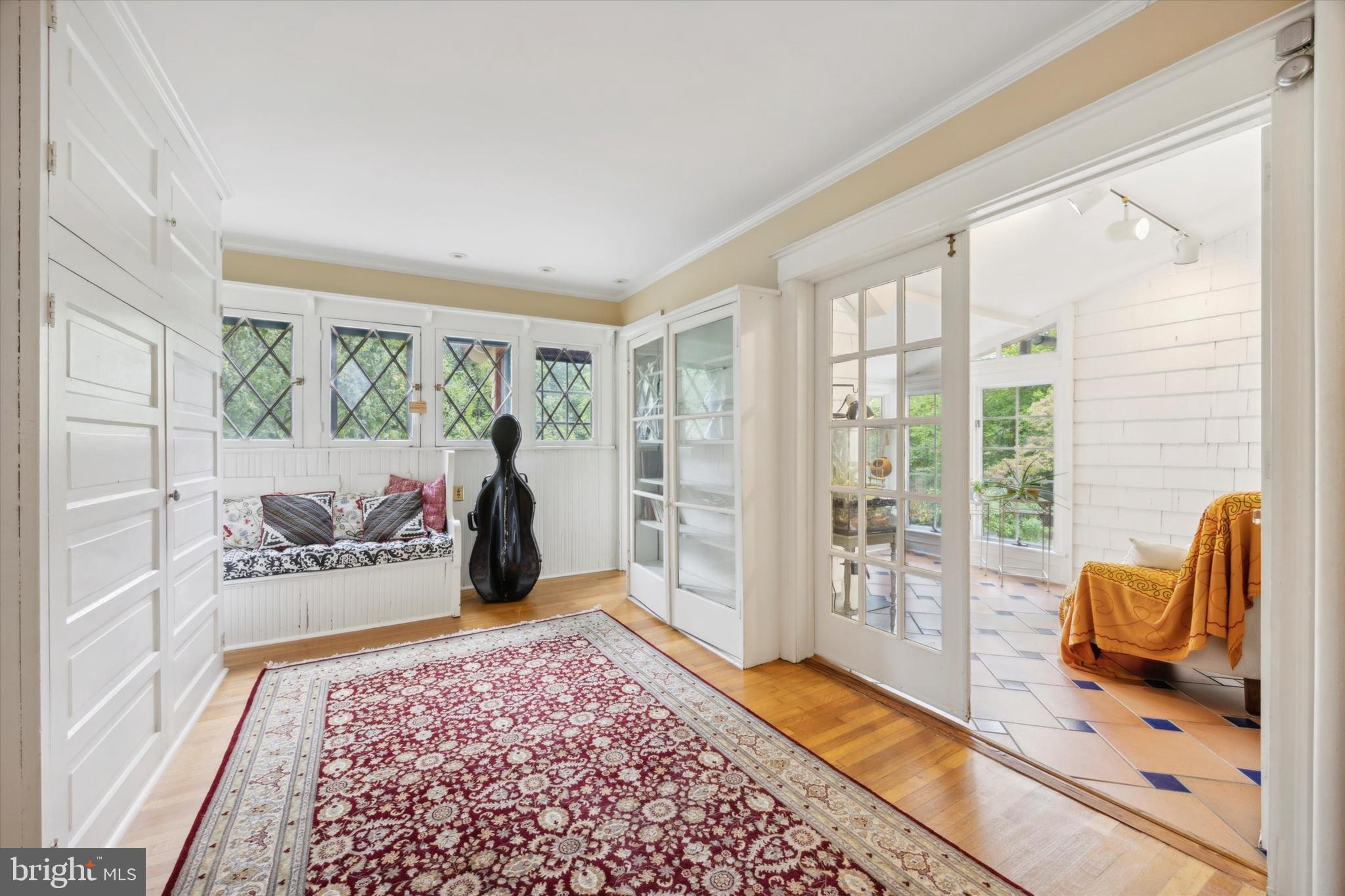 SWARTHMORE HILLS - Residential