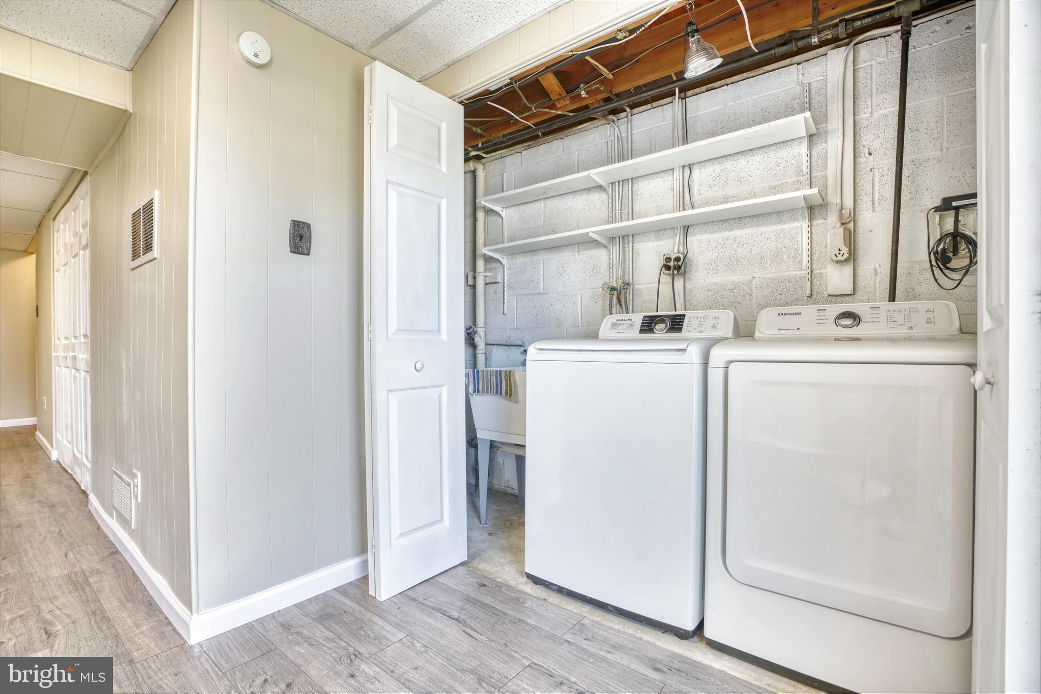 BELMONT - Residential