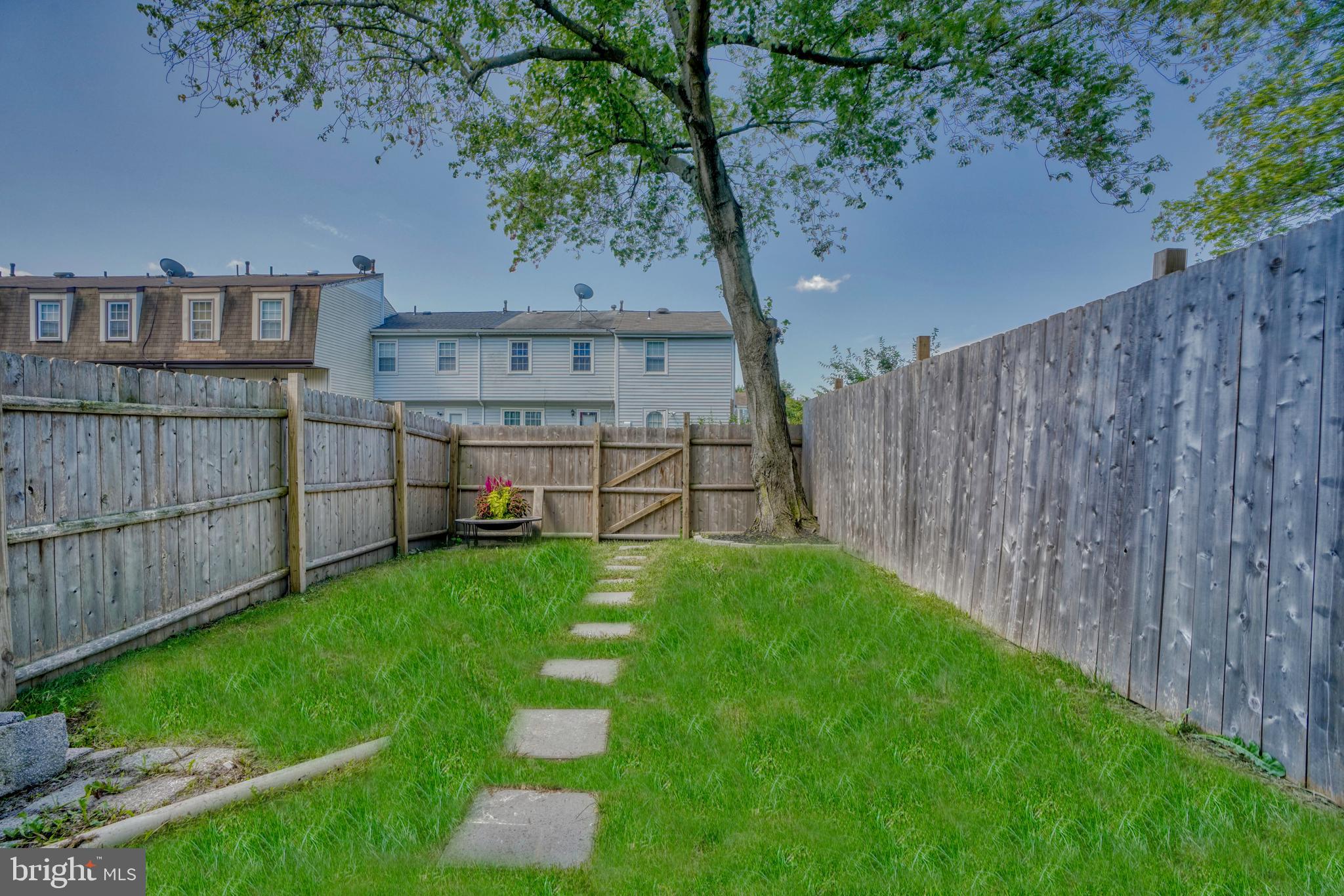 BELMONT - Residential