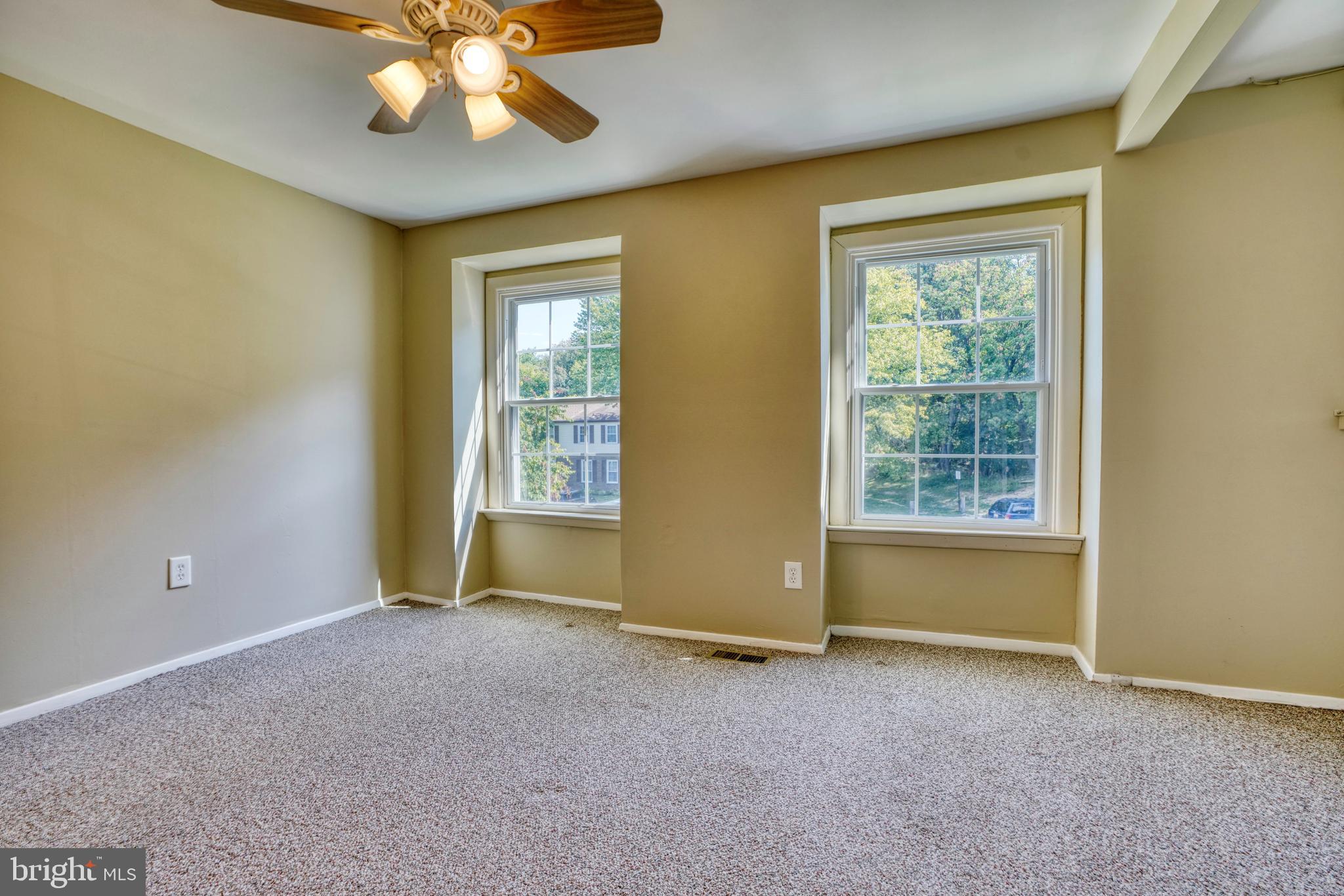 BELMONT - Residential