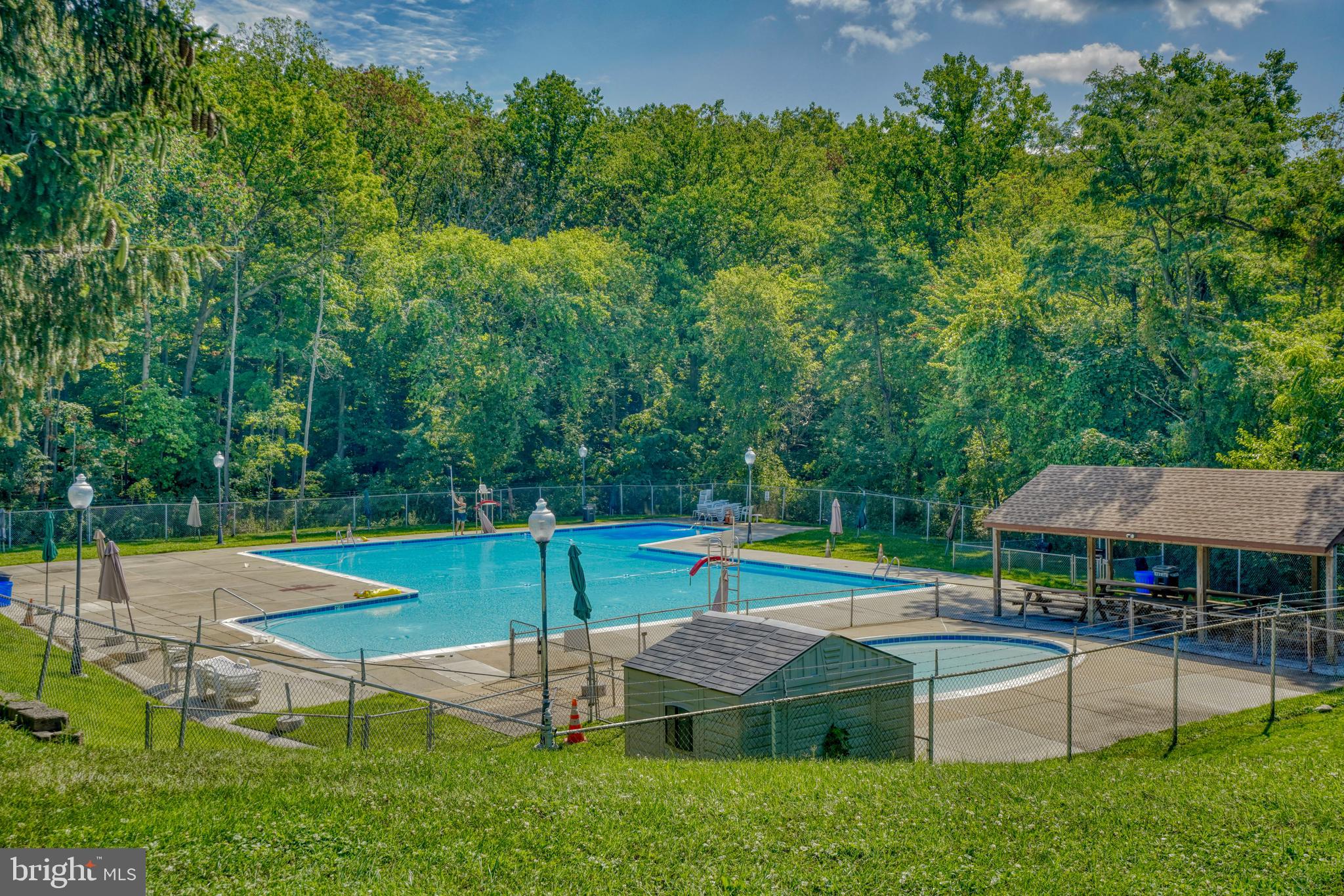 BELMONT - Residential