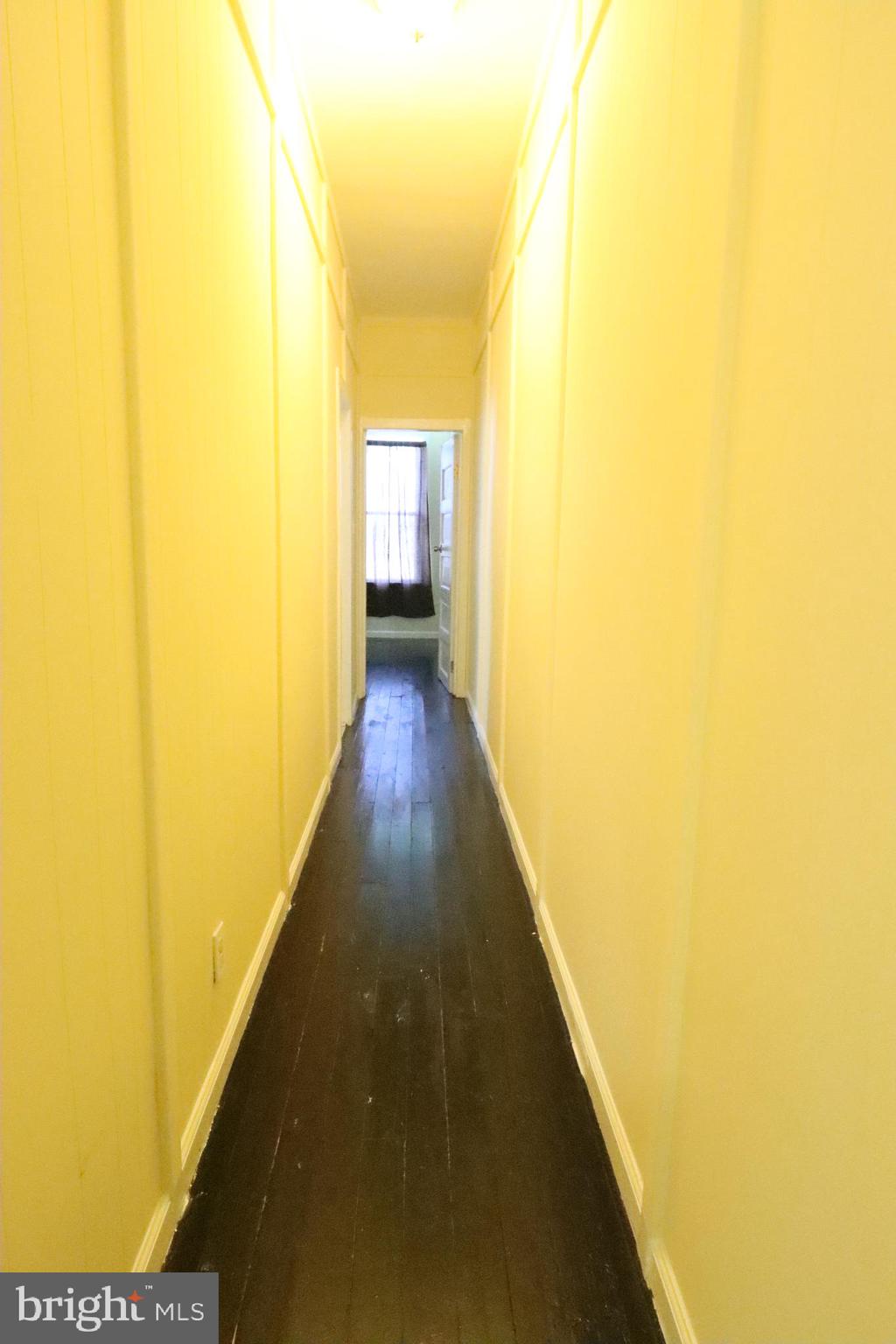 BARCLAY - Residential Lease