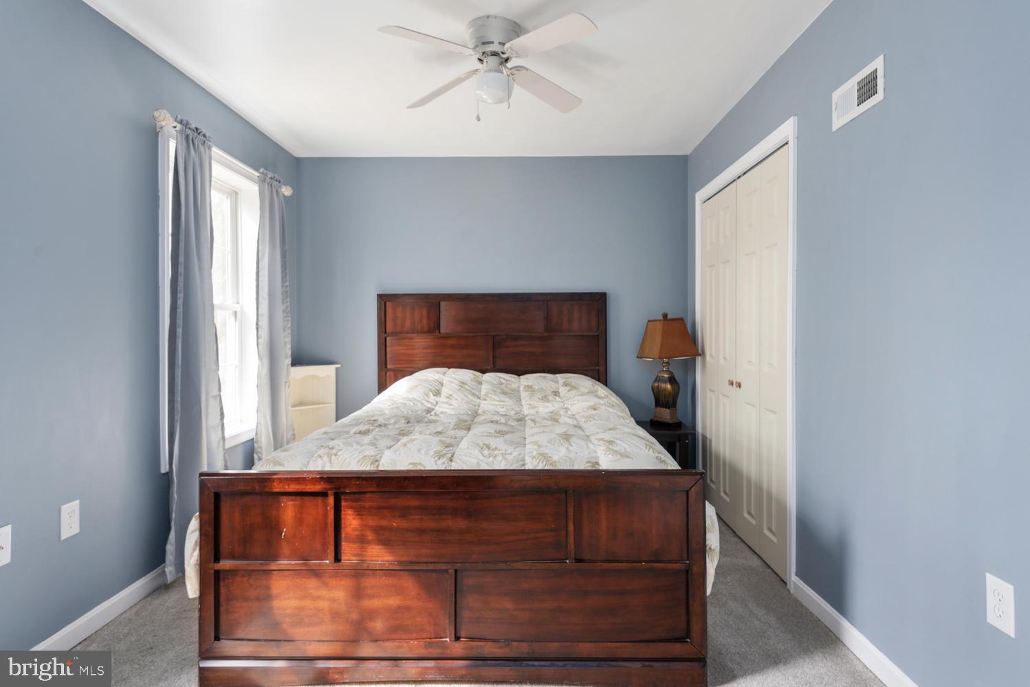 PRESIDENTIAL LAKES - Residential