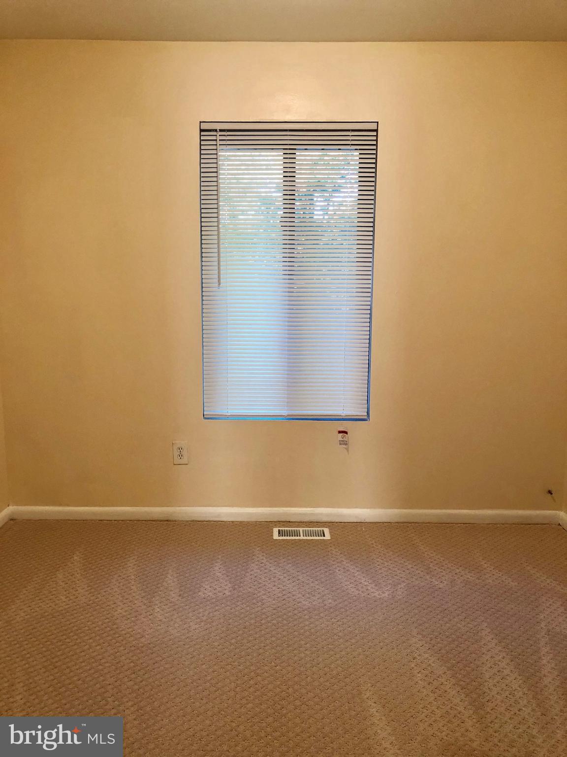 REFLECTION LAKE - Residential Lease